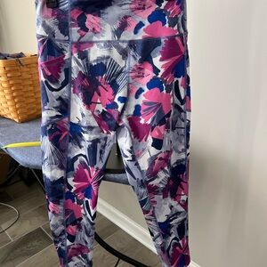 Calvin Klein women’s performance Leggings with Pink and Blue Floral Design